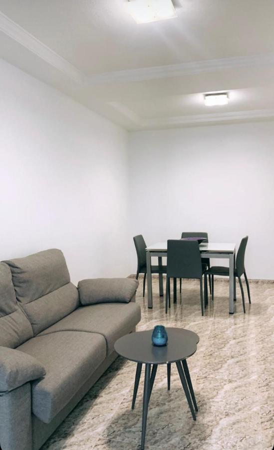 Apartamento Lola 또레비에하 외부 사진