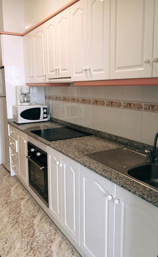 Apartamento Lola 또레비에하 외부 사진